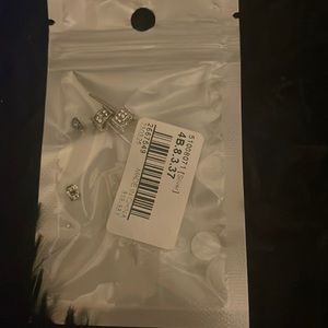 brand new diamond earrings